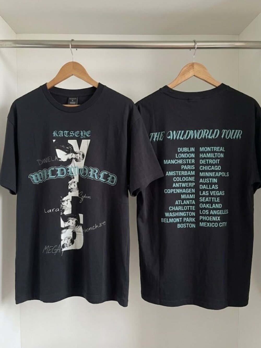 KATSEYE WILDWORLD 2026 Black Routing T-Shirt Reprint